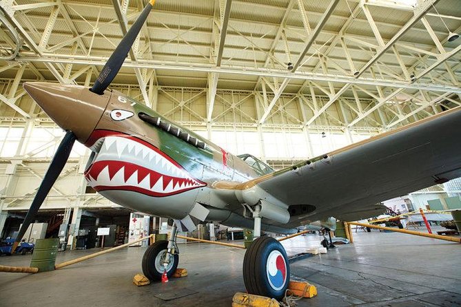 Day Trip from Kona to Oahu: Pearl Harbor WWII Heroes Adventure - Kona to Honolulu: How the Tour Starts