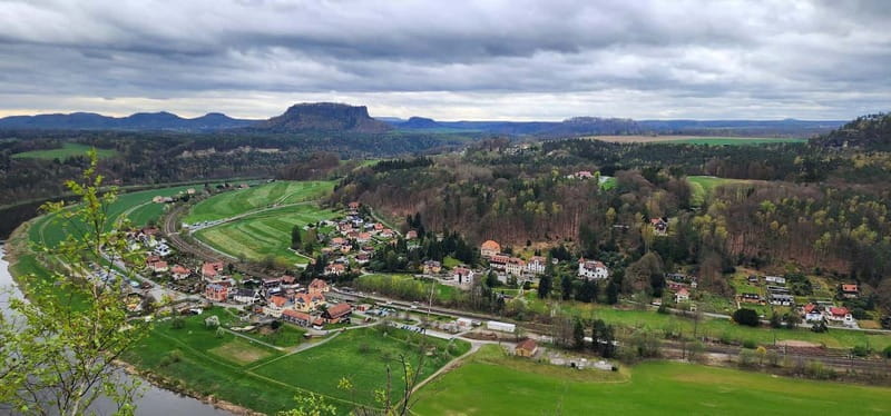 Day trip from Prague to Bohemian and Saxon Switzerland - Visiting the Pravická Gate: Europes Largest Natural Stone Arch
