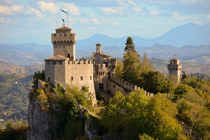 Day trip from Ravenna to San Marino - Visiting San Marino’s Monuments and Historic Core
