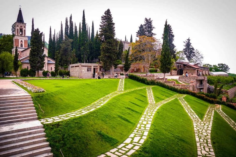 Day trip in Kakheti-Beauty and Love in a Glass Wine - Scenic Drive Over Gombori Pass and Mountain Views