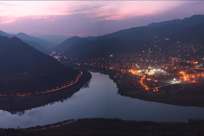 Day trip -Mtskheta-Jvari Gori-Uplistsikhe - Convenience and Comfort with Private Transportation