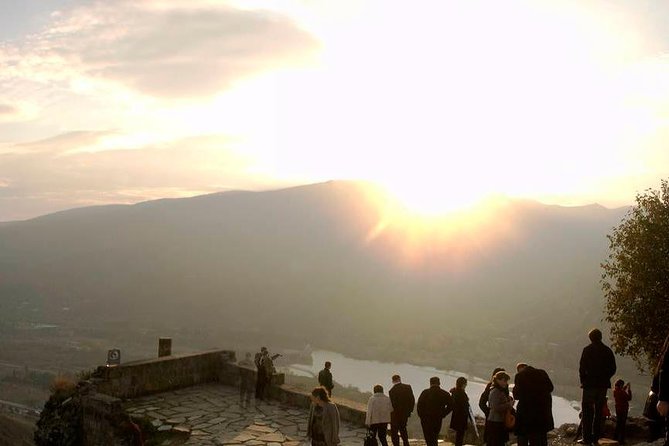 Day trip -Mtskheta-Jvari Gori-Uplistsikhe - Valuable Experience for History Enthusiasts and Culture Seekers