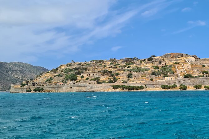 Day Trip to Agios Nikolaos and Spinalonga Island - Exploring Spinalonga: Walking Through a Stony Past