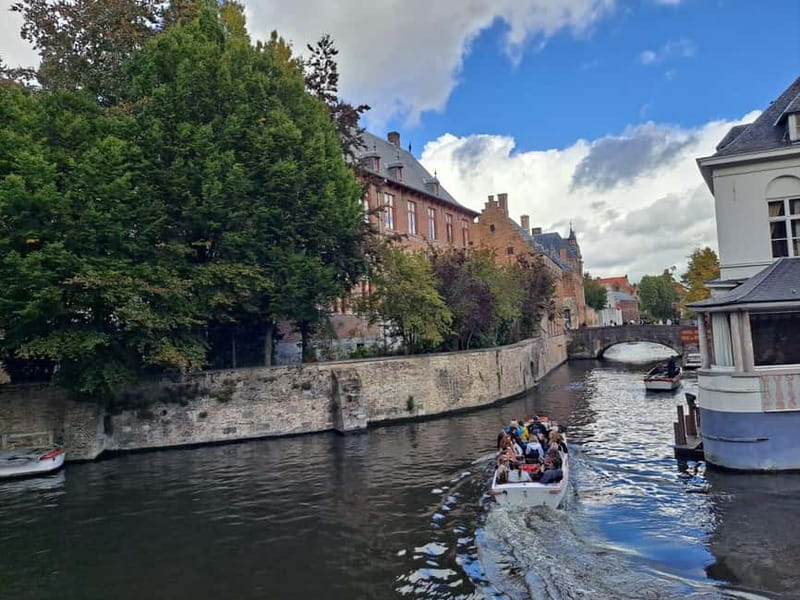 Day trip to Bruges (Belgium) from Paris - A Journey Through Bruges’ Iconic Sights