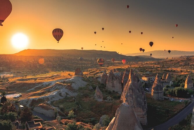 Day Trip to Cappadocia from/to Istanbul with FLIGHT+LUNCH - Exploring the Göreme Open-Air Museum with Skip-the-Line Access