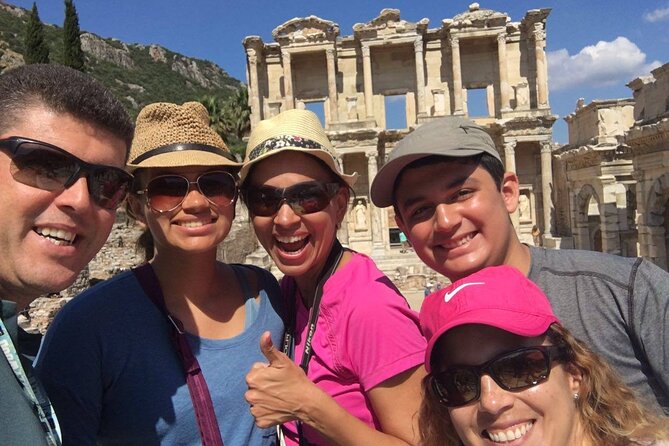 Day Trip to Ephesus from/to Istanbul with FLIGHT and LUNCH - Visiting the Iconic Ruins of Ancient Ephesus