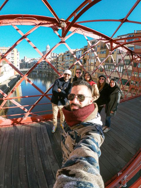 Day Trip to France with Girona Visit from Barcelona - Lunch and Leisure in Collioure