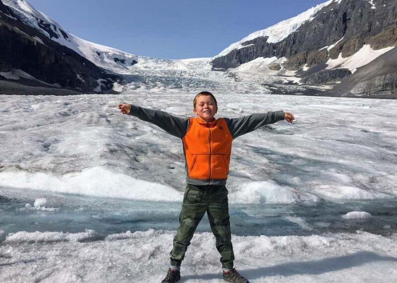 Day Trip to Jasper + Banff with picnic and drinks - Scenic Stops at Jasper and Banff: Athabasca Glacier and Peyto Lake