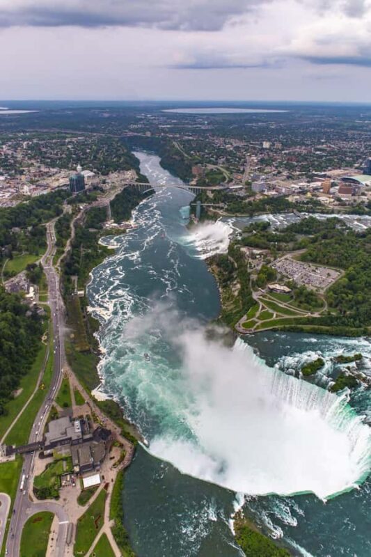 Day trip to Niagara from Toronto with Spanish speaking guide - Why This Tour Stands Out