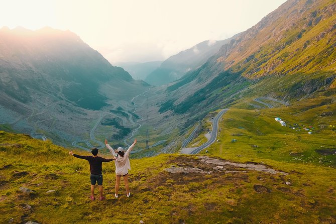 Day trip to Transfagarasan Highway from Bucharest - Exploring the Vidraru Dam and Its Engineering Marvels