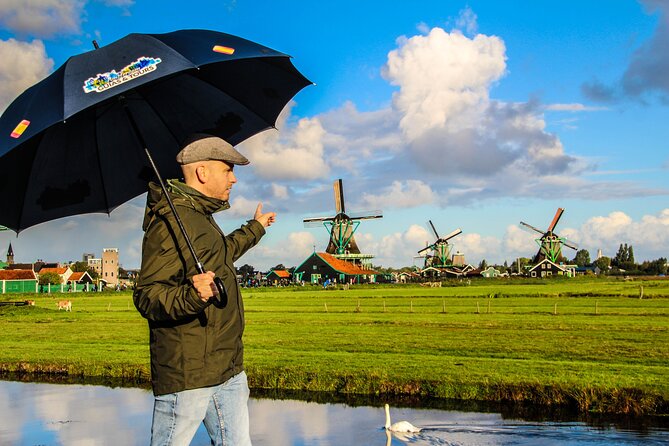 Day Trip to Zaanse Schans, Edam, Volendam and Marken from Amsterdam - Practicalities: Meeting Point, Group Size, and Accessibility