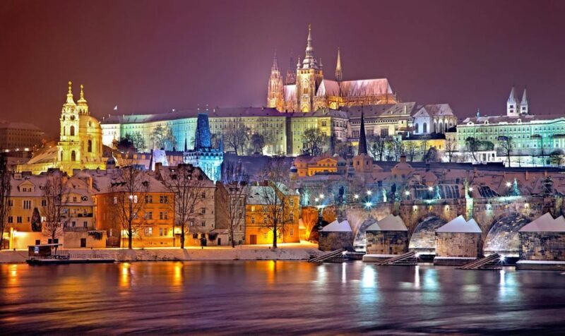 Day trips from Vienna: Prague One Day Guided Tour - Noteworthy Aspects Based on Reviews