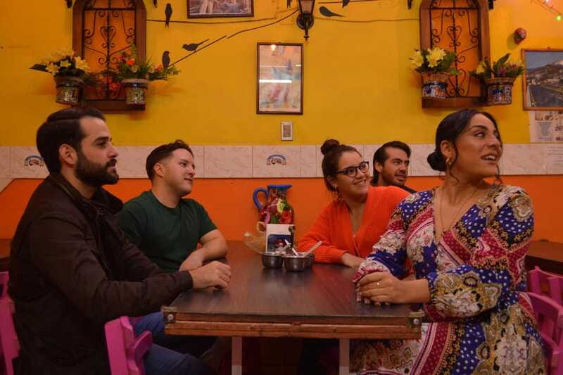 Daylight feast in the heart of Puebla - Savoring Puebla-Style Tacos at an Authentic Eatery