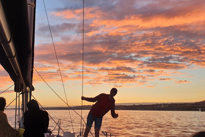 Daytime/Lisbon Sunset Boat with history and wine (small group) - Frequently Asked Questions