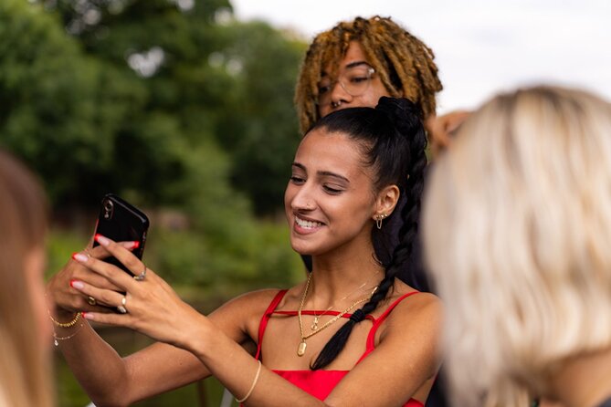 Daytime Sightseeing Boat Cruise in York - Accessibility and Pet-Friendly Policy