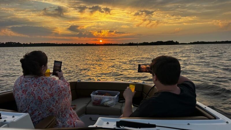 Daytona Beach: Small Group Champagne Sunset Cruise - Meeting Point and Practical Details