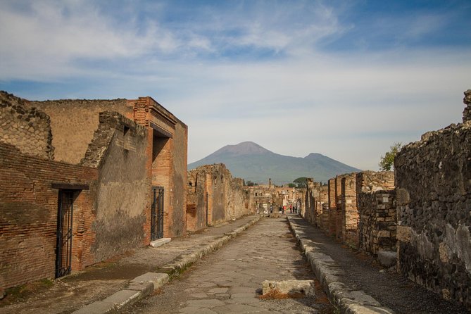 Daytrip from Rome to Pompeii and Amalfi Coast - Why This Tour Stands Out for Its Quality and Ease