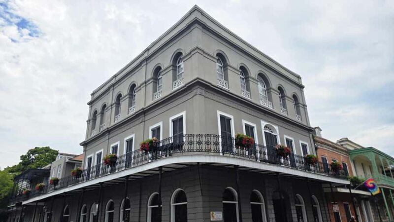 Daywalkers: New Orleans Daytime Supernatural History Tour - Exploring Dark Historical Locations in Bright Light