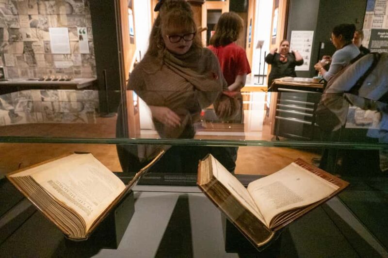 DC: Capitol Hill Walking Tour with Reserved Entry Tickets - Discover the Unique DC: Capitol Hill Walking Tour with Reserved Entry Tickets