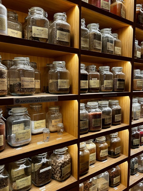 DC: Eastern Market Eats Food Tour (5 Food Stops + Dessert) - Sampling Authentic Pupusas and Mid-Atlantic Specialties