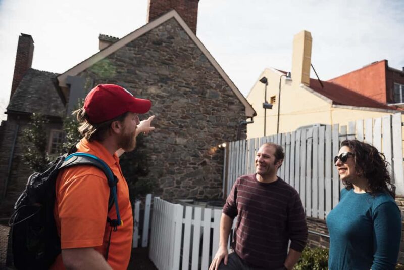 DC: Georgetown History & Architecture Tour with Local Guide - Architectural Features: Firemarks, Gas Lanterns, and More