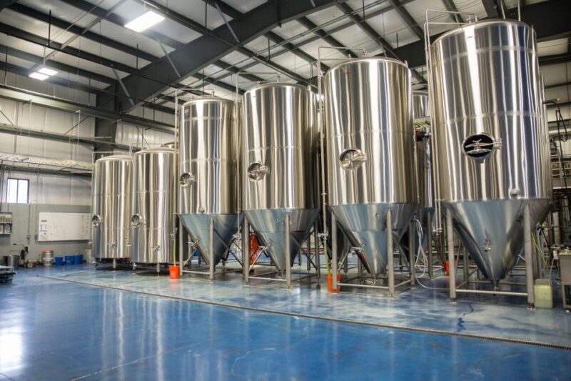 DC: Guided Craft Brewery Tours with a Snack - Tasting the Beers: An Array of Local Flavors