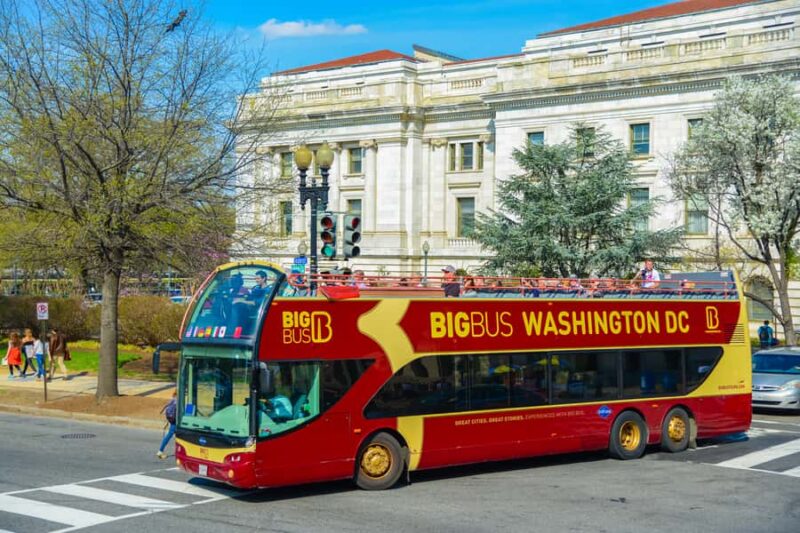DC: Hop-on Hop-off, Night Tour, and Arlington Audio Guide - Meeting Points and Activation Methods