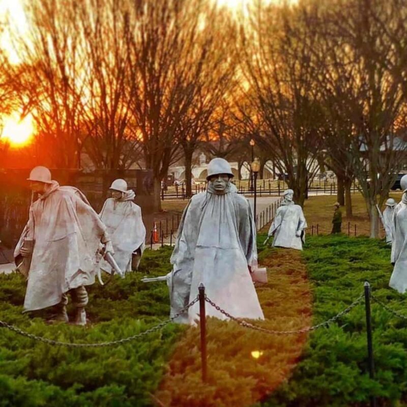DC: Monuments & Memorials, National Mall Sunset Walking Tour - Key Points