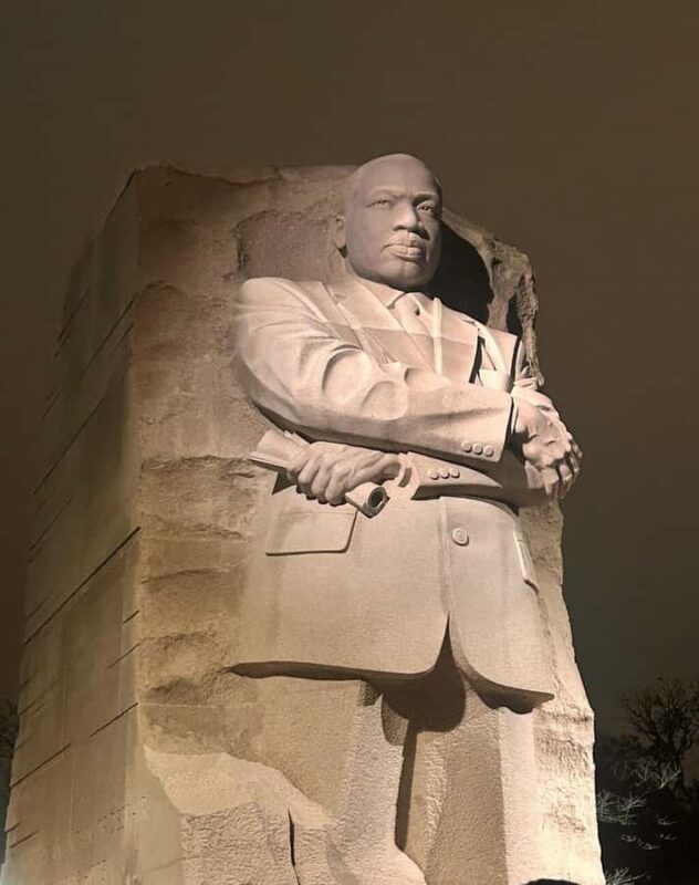 DC: Monuments & Memorials, National Mall Sunset Walking Tour - Moving Through the Korean War and MLK Memorials