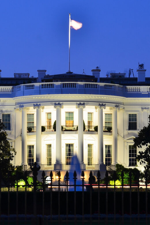 DC: Monuments & Memorials Sunset Tour by Open-top Bus - Discover Washington DC’s Illuminated Landmarks on a Sunset Bus Tour