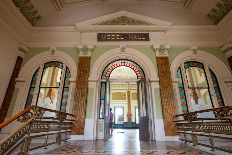 DC: National Portrait Gallery and SAAM Semi-Private Tour - Exploring the Art Collections and Exhibitions