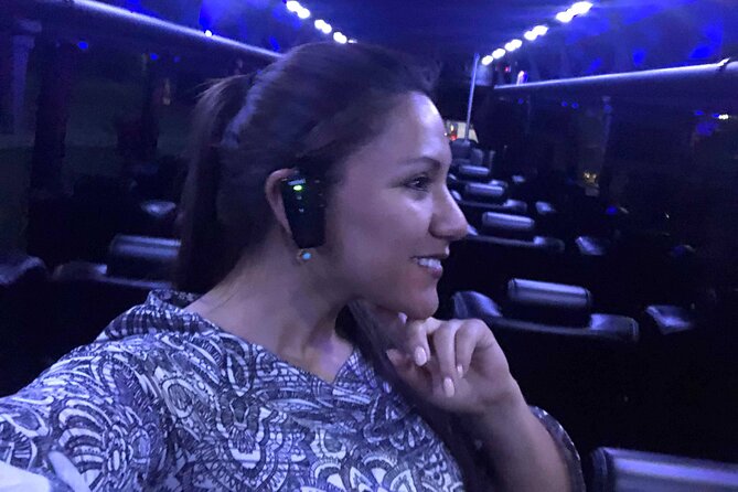 DC Night Tour With Magic LED- Pick Up/Drop, Snacks, LED Bracelets - Tidal Basin and Memorials to Vietnam and Marines