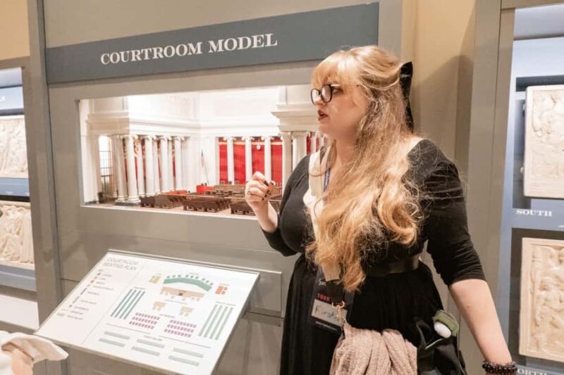 DC: Supreme Court, Folger, Library of Congress & US Capitol - Discover the Inside of Capitol Hill’s Most Iconic Buildings in 4 Hours