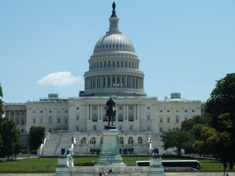 DC: Tour with U.S. Capitol Ground Access - Navigating Around the US Capitol and White House