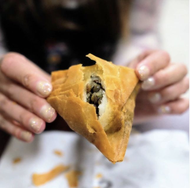 DC's Original Food & History Neighborhood Tour - Practical Details: Meeting Point, Group Size, and Accessibility