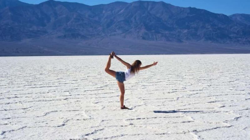 Death Valley: 1-Day Adventure & Stargazing Tour - Surreal Salt Flats at Devils Golf Course