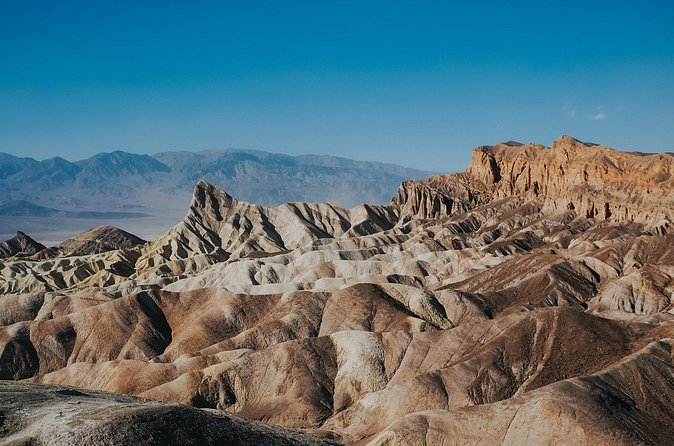 Death Valley Full Day Private Tour & Hike - The Spectacular Colors of Artists Palette