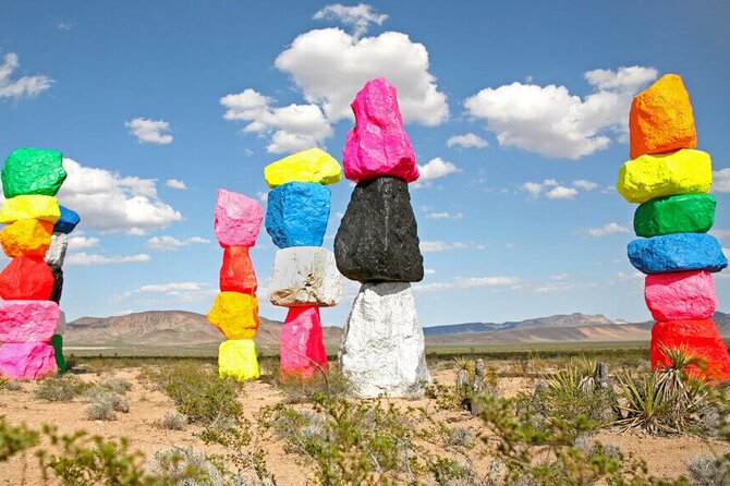 Death Valley, Seven Magic Mountains & Vegas Sign Tour - Lunch and Museum at Furnace Creek Visitor Center