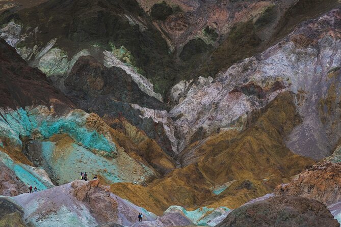 Death Valley Small Group Day Tour From Las Vegas - Included Amenities and Extras