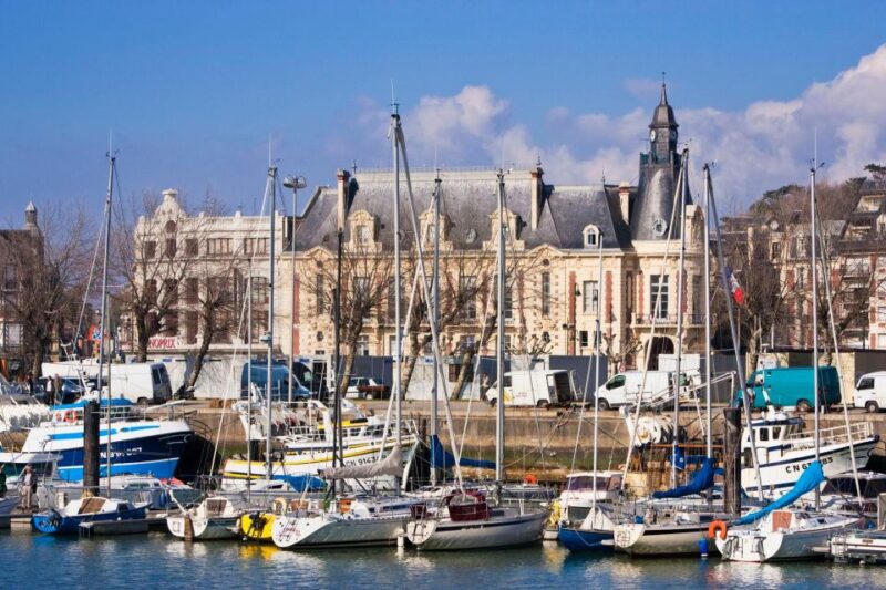 Deauville Rouen Honfleur: private round tour from Le Havre - Practical Amenities for a Comfortable Day