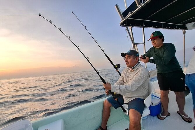 Deep Sea Fishing Tour in Huatulco Bays - Key Points