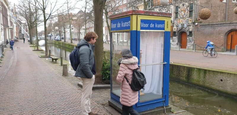 Delft: Half-Day Vermeer Tour with Church and Museum Visit - Visiting the Old Church and Vermeer’s Burial Site