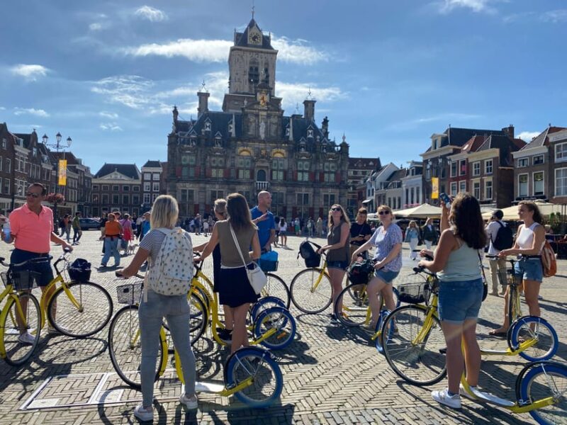 Delft - Step/scootertour in and around the city - Visiting the Eastern Gate and Market Square