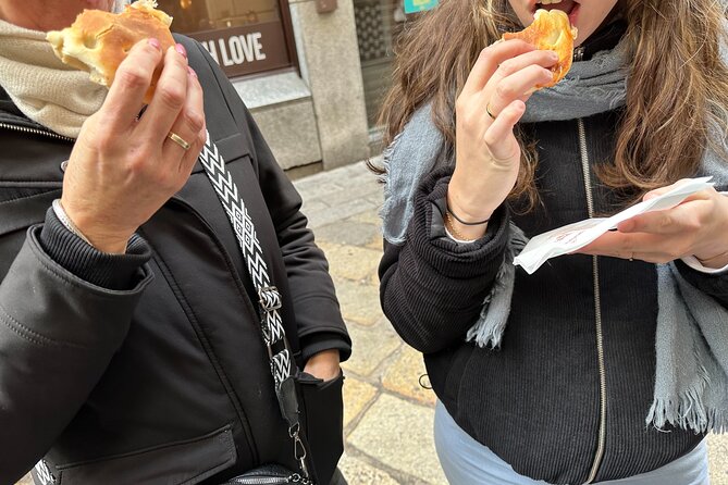 Delicious Milan Street Food Tour Tasting and Sightseeing with Local Guide - Practical Details: Group Size, Accessibility, and Booking