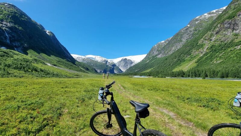 Delivery Bike Rental and Guided Tours in La Rioja - How the Service Operates on the Day