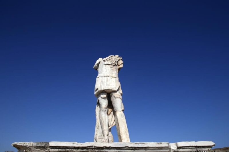 Delos Island: Private Guided Tour with Certified Local Guide - Discovering the Museum and Its Artifacts