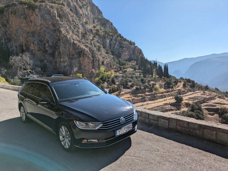 Delphi and Hosios Loukas Monastery: Private Tour from Athens - A Traditional Greek Lunch in Delphi Village