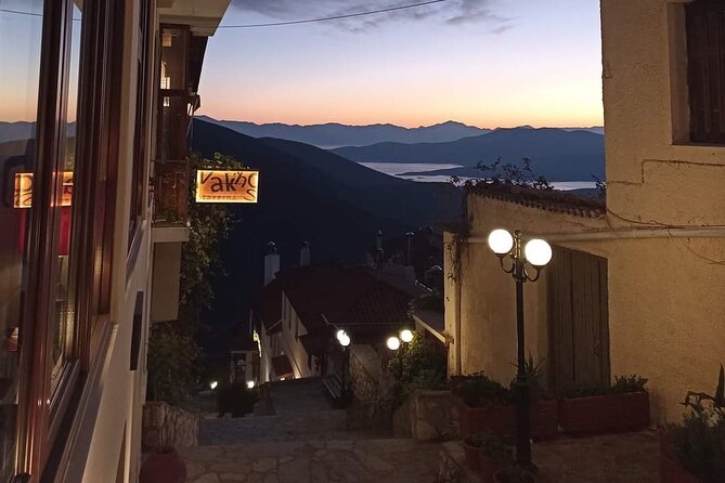 Delphi and Osios Loukas Byzantine Monastery - Discover Greece’s Ancient and Byzantine Treasures in a Full-Day Private Tour