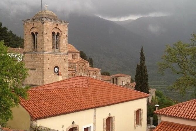 Delphi and Osios Loukas Byzantine Monastery - The Magnificent Ruins of Delphi: The Place of the Oracle