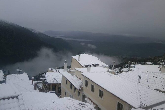 Delphi and Osios Loukas Byzantine Monastery - Returning to Athens After a Culture-Rich Day